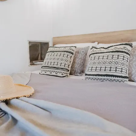 Volto דירה Koronos