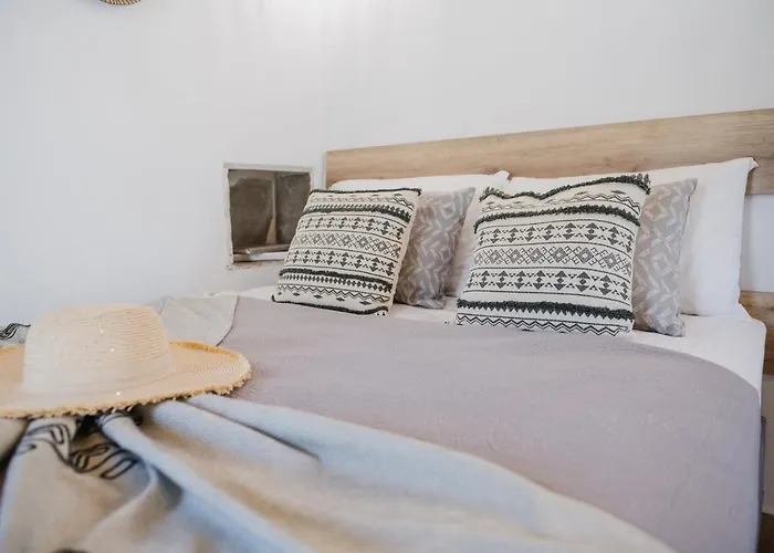 Volto Apartamento Koronos