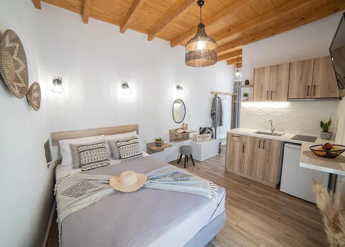 Volto Apartamento Koronos